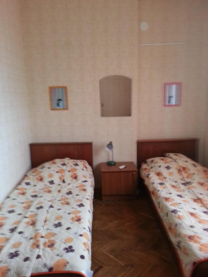 У Людмилы Gagra Exteriör bild